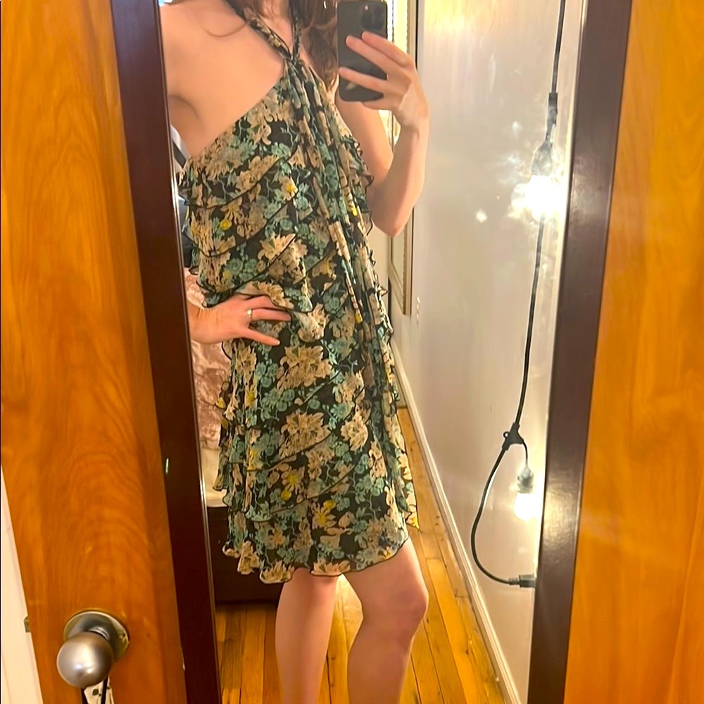 DVF Ruffle Dress size 4 - Picture 2 of 5